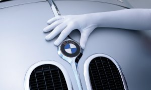 Night of the White Gloves at the BMW Museum