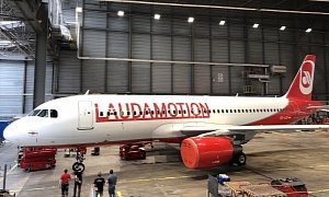 Niki Lauda Seals New Airline Deal with Ryanair