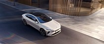 NIO ET7 Electric Sedan Revealed with 150 kWh Battery, 621-Mile Range, LiDAR