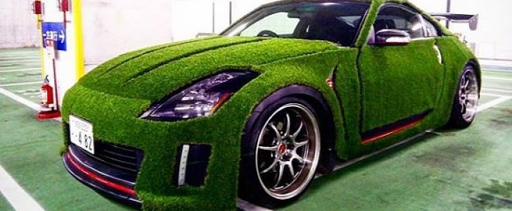 Nissan 350Z Covered in Fake Grass