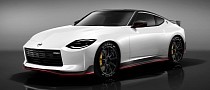 Nissan 400Z Nismo Looks Like an Accurate Retro-Carbon Mix