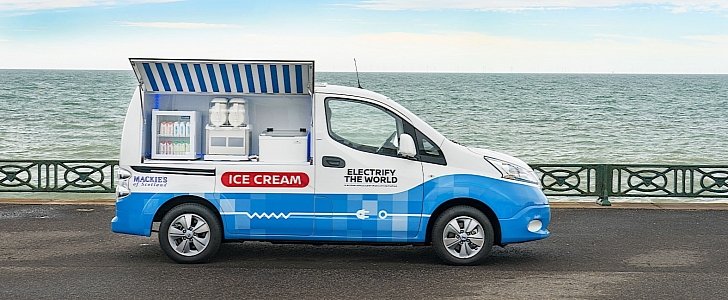 Nissan e-NV200 ice cream truck