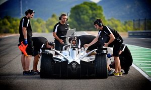 Nissan Formula E Racer Hits the Track for the First Time