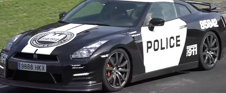 Nissan GT-R Fake Police Car