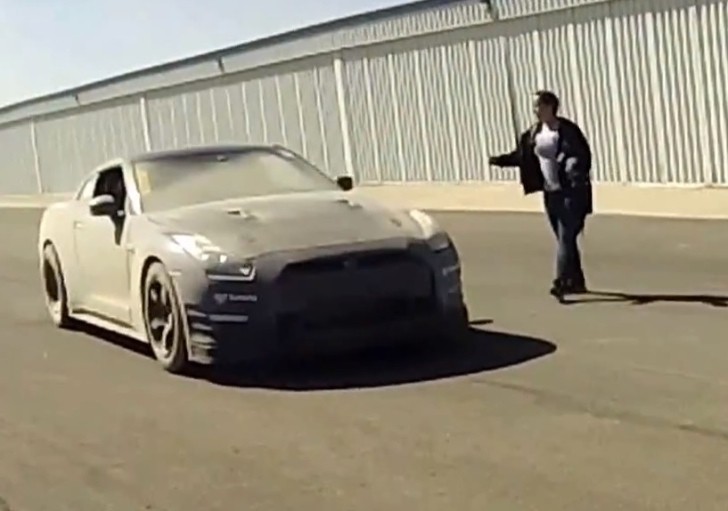 Nissan GT-R Spins onto a Field at 180 MPH