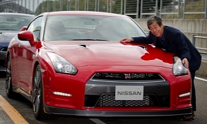 Nissan GT-R Targets Women, Seniors with Interior Trim