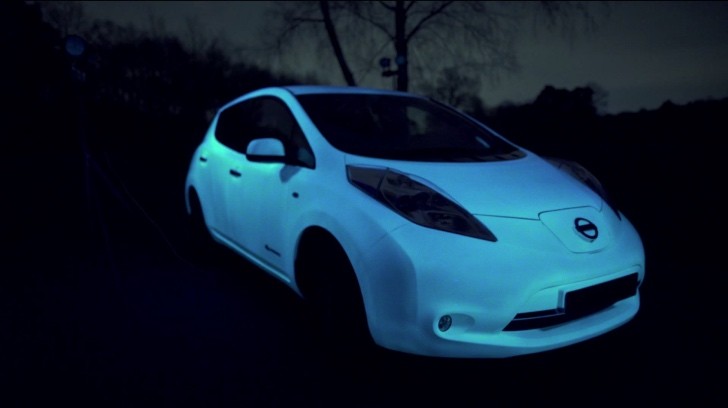 Glowing Nissan Leaf