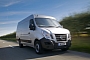Nissan NV400 Launched in Britain, Pricing Announced