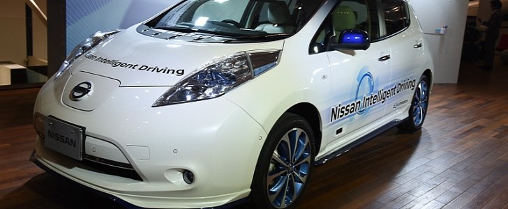 Nissan Reveals Leaf Piloted Drive 1.0