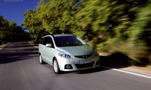 Nissan to Sell Premacy-Based Minivan in Japan