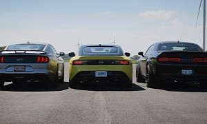 Nissan Z Takes On a Mustang GT and a Dodge Challenger Scat Pack