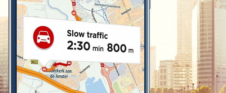 TomTom will show traffic data from government sources