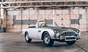"No Time to Die" Special Edition DB5 Junior Eases Your Getaway With Smoke Screen