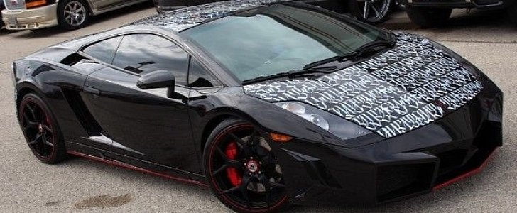 Chris Brown’s Lamborghini Gallardo Wrapped with Tupac Lyrics