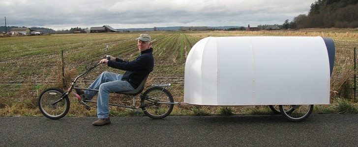 Nomad Is a $150 Lightweight Bicycle Camper Inspired by the Airstream and Made From Trash