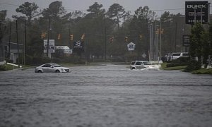 North Carolina Officials Urge Drivers Not to Trust GPS Apps Because of Florence