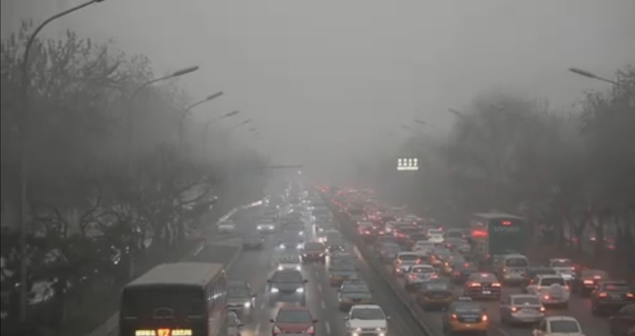 north-china-cities-choked-by-smog-shut-f