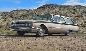 Not a Mercury: This 1960 Meteor Ranch Wagon Is a Rare Grocery-Getter Built in Canada