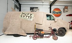 (Not Actual) Mutt Cutts Van From Dumb and Dumber Is Perfect For Your Uber Job