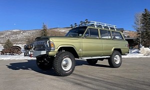Nothing Can Faze This Classy 1970 Jeep Wagoneer, It's Like a Time Capsule