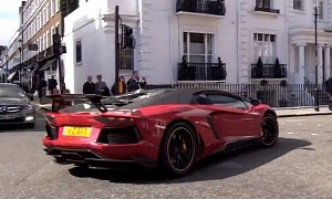 Novitec Lamborghini Aventador Chases a Ferrari 458 in London