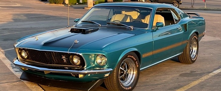 1969 Ford Mustang Mach 1 at the auction