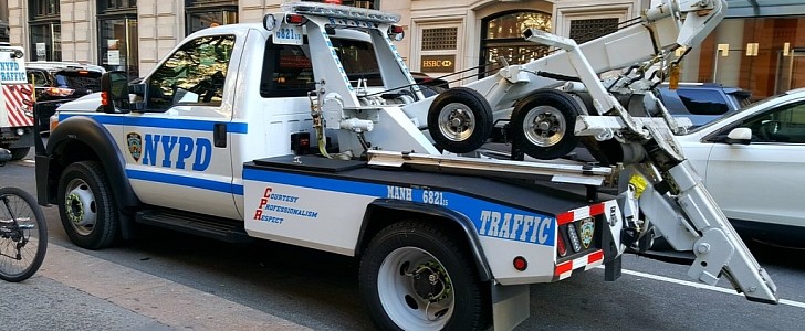 NYPD Tow Truck 