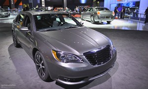 NYIAS 2011: Chrysler 200 S <span>· Live Photos</span>