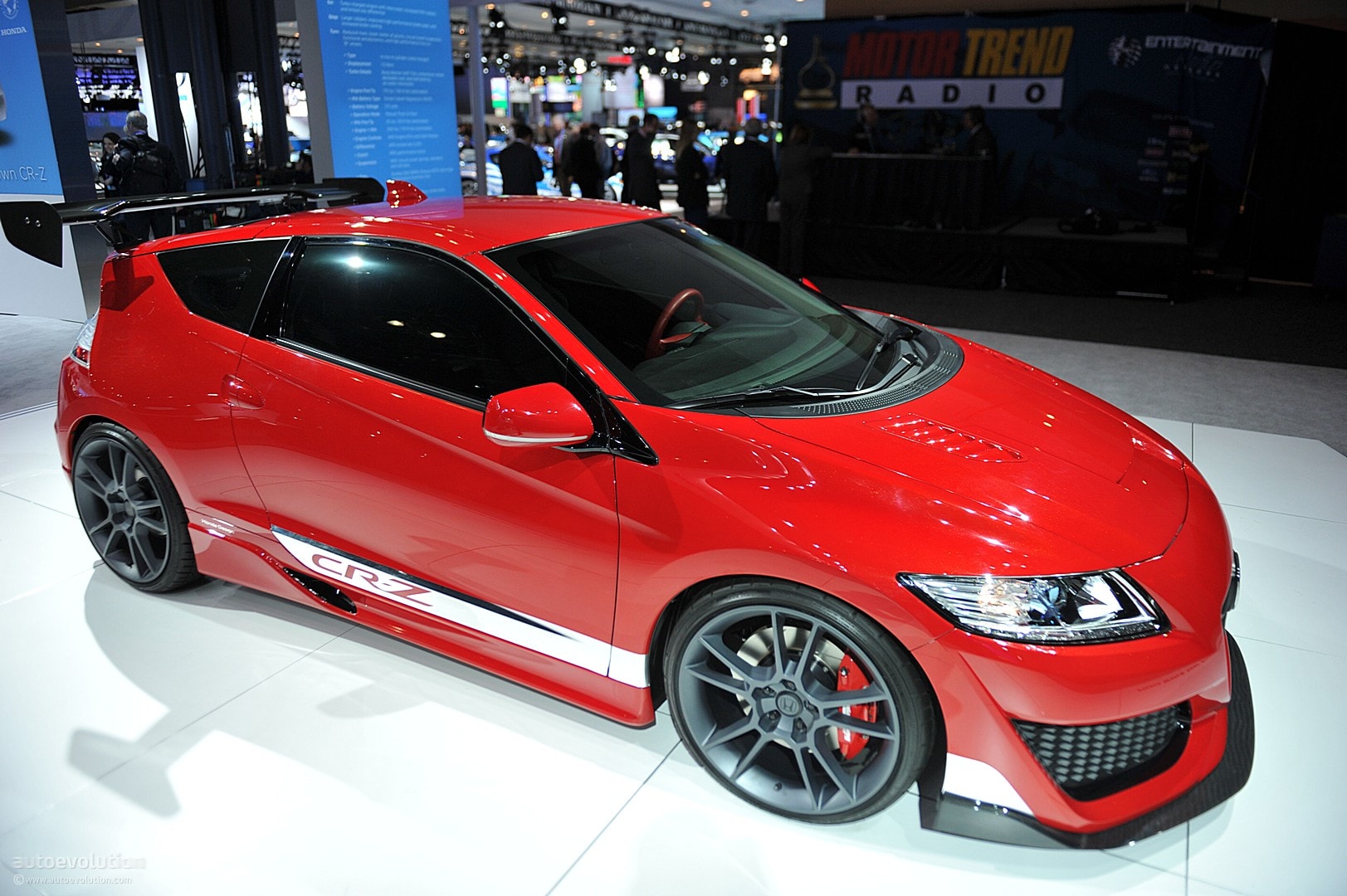 Nyias 11 Honda Cr Z Hybrid R Concept Live Photos Autoevolution