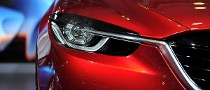 NYIAS 2011: Mazda Minagi Concept <span>· Live Photos</span>