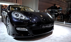 NYIAS 2011: Porsche Panamera Turbo S <span>· Live Photos</span>
