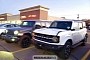 OBX Ford Bronco Looks Very White, Spotted Next to Electrified Jeep Wrangler 4xe