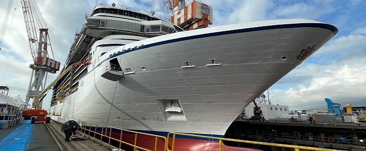 Oceania Cruises' luxury ship Vista