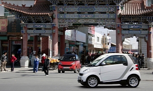 Oddly, The smart fortwo is Best Car of 2014 in China