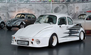Oettinger 1973 VW Beetle Is the Widest in Europe