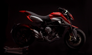 Official Pictures of the MV Agusta Rivale 800