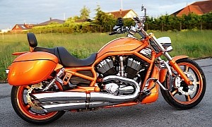 Oh So Orange Harley-Davidson Night Rod Must Be Visible From Space
