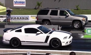 Old GMC Yukon Goes Like a Bat Out of Hell, Mustang Boss 302s Can’t Keep Up