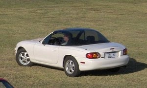 Old Mazda MX-5 Gets Transparent Bubbletop, Looks Like the Jetsons' Flying Car