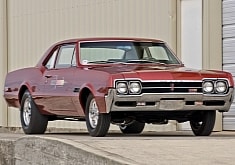 Olds 4-4-2 W30: The Forgotten GTO Slayer That Became Quarter-Mile King in 1966