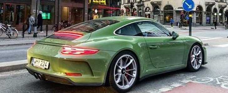 Olive Green 2018 Porsche 911 GT3 Touring Package