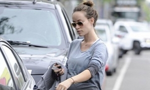 Olivia Wilde Goes to Yoga Class in a Toyota Prius