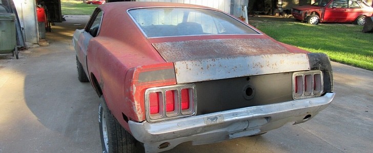 1970 Mach 1 converted into a standard fastback
