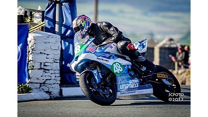 One-Armed Rider Chris Mitchell Completex Manx GP