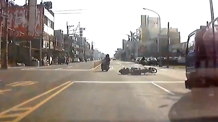 One Exceptionally Stupid Scooter Crash