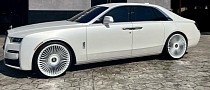 One-of-One Rolls-Royce Ghost Is All Satin White on 24s, but Also a Lot of Crimson