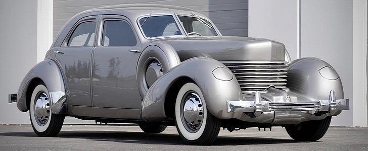 Armored 1937 Cord Beverly