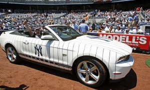One-Off New York Yankees Mustang GT Up for Auction