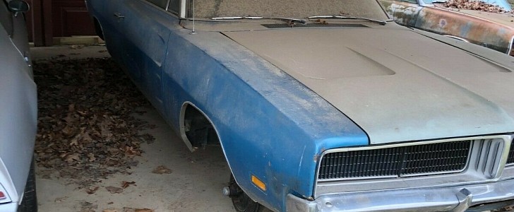 1969 Charger barn find