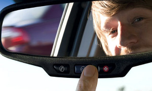 OnStar Hits the Jackpot with FMV Mirror